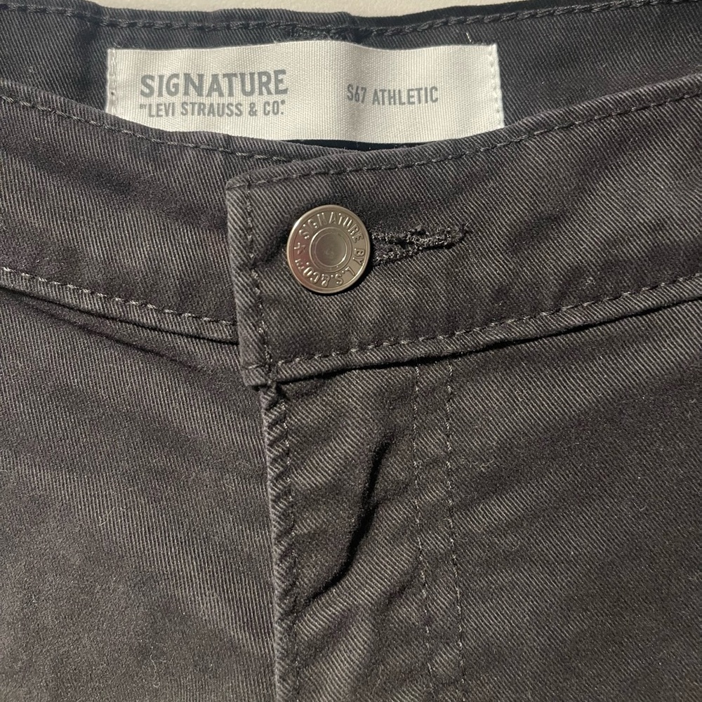 Levis Signature S67 Jeans Mens Black 30x32 Athletic Straight Leg
Zipper Pocket - Picture 4 of 10